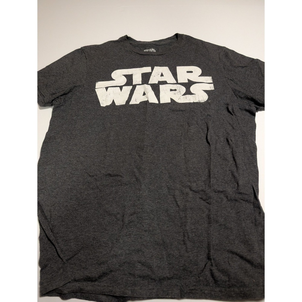 Star Wars Fifth Sun Distressed‎ Logo T-Shirt Mens Medium Gray